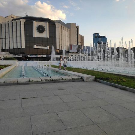 סופיה Palace Of Culture 2-Bedroom Retreat On Skobelev Blvd מראה חיצוני תמונה